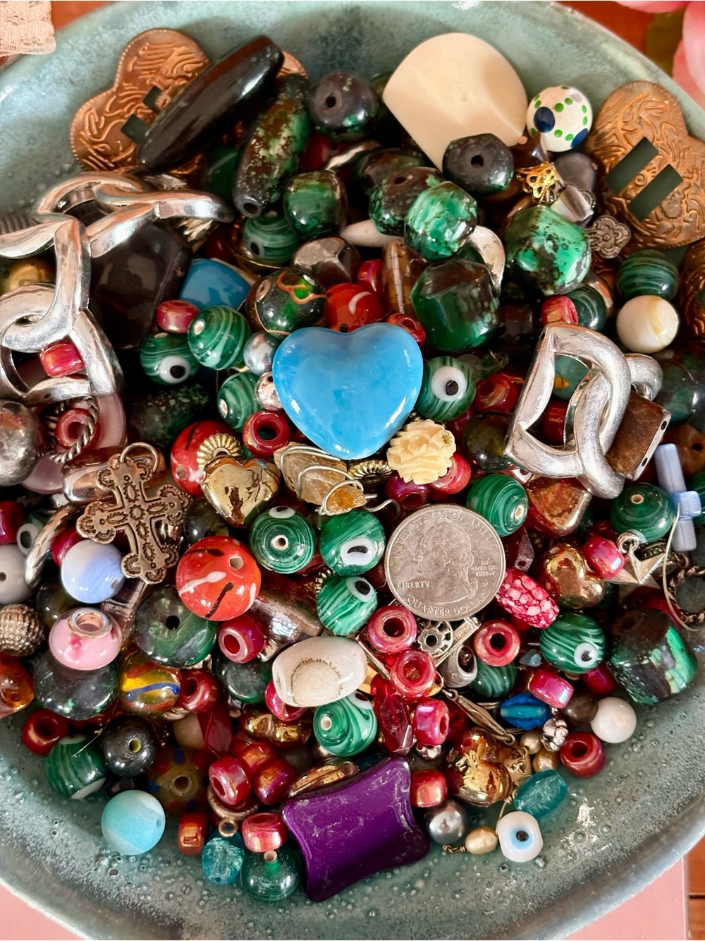 Soup 2 lbs+ Multicolor Assorted Beads Lot DIY Jewelry Making in Floral Glass Jar